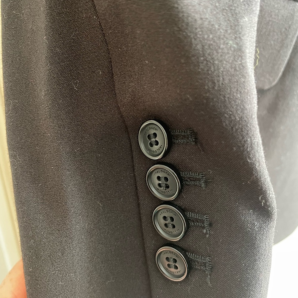 Halogen One-Button Blazer- black size 10
